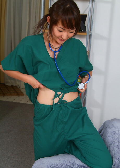 Japanese Nurse Porn Pics