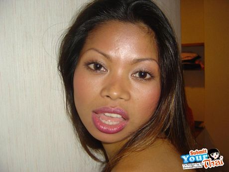 A day in the life of a Thai girlfriend