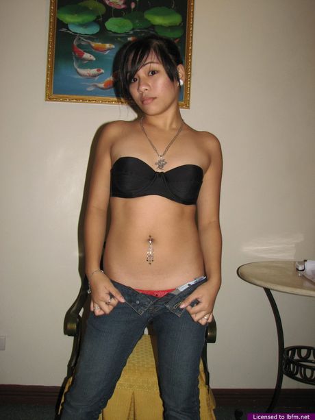 Teenage country girl stripping and spreading to make some cash