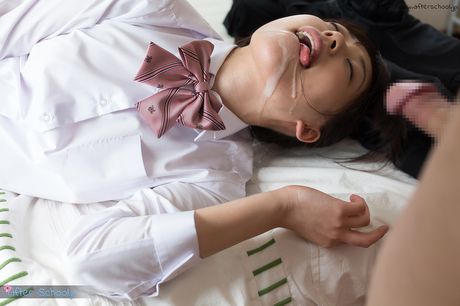 Asian schoolgirl Nanami Yua gets her pussy licked and dicked by her teacher
