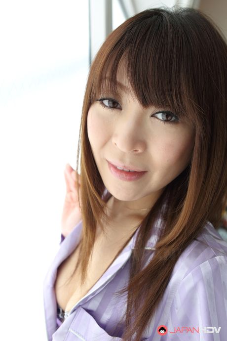 Long haired Japanese MILF Jun Kusanagi will impress everyone