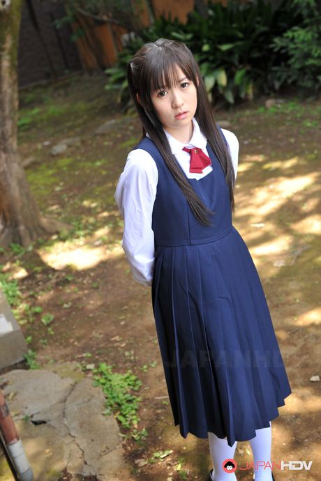 Japanese teeny darling Ai Uehara looks so sweet and innocent