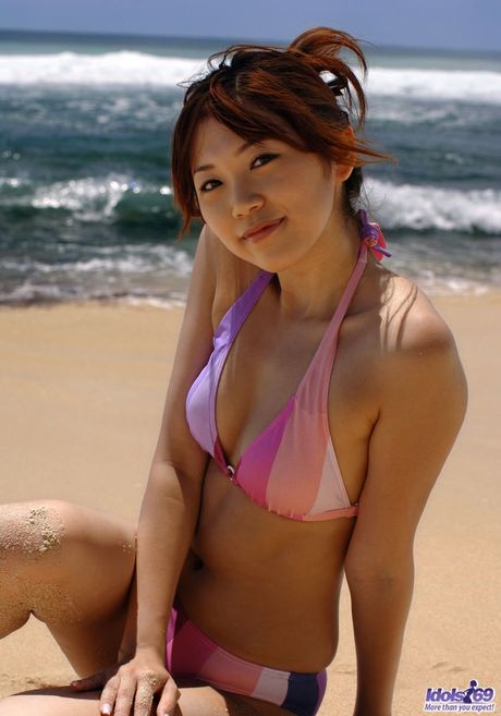 Asami Ogawa - Asami loves posing on the beach in her bikini