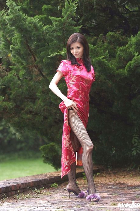 Seductive japanese cutie Hotaru bares big tits and nice pussy outside